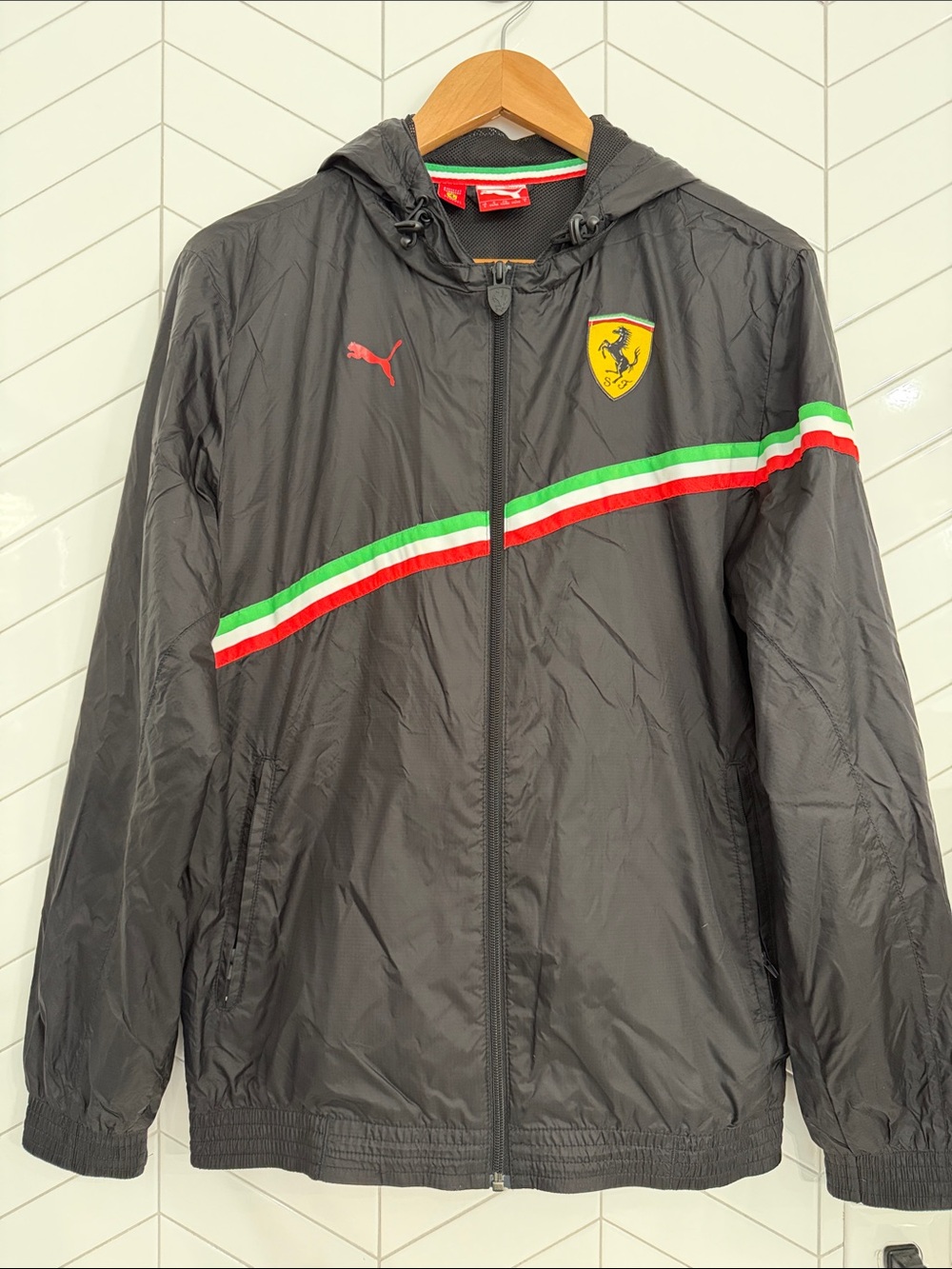 Vintage Puma x Ferrari Black Hooded Windbreaker with Italian Stripe| Small